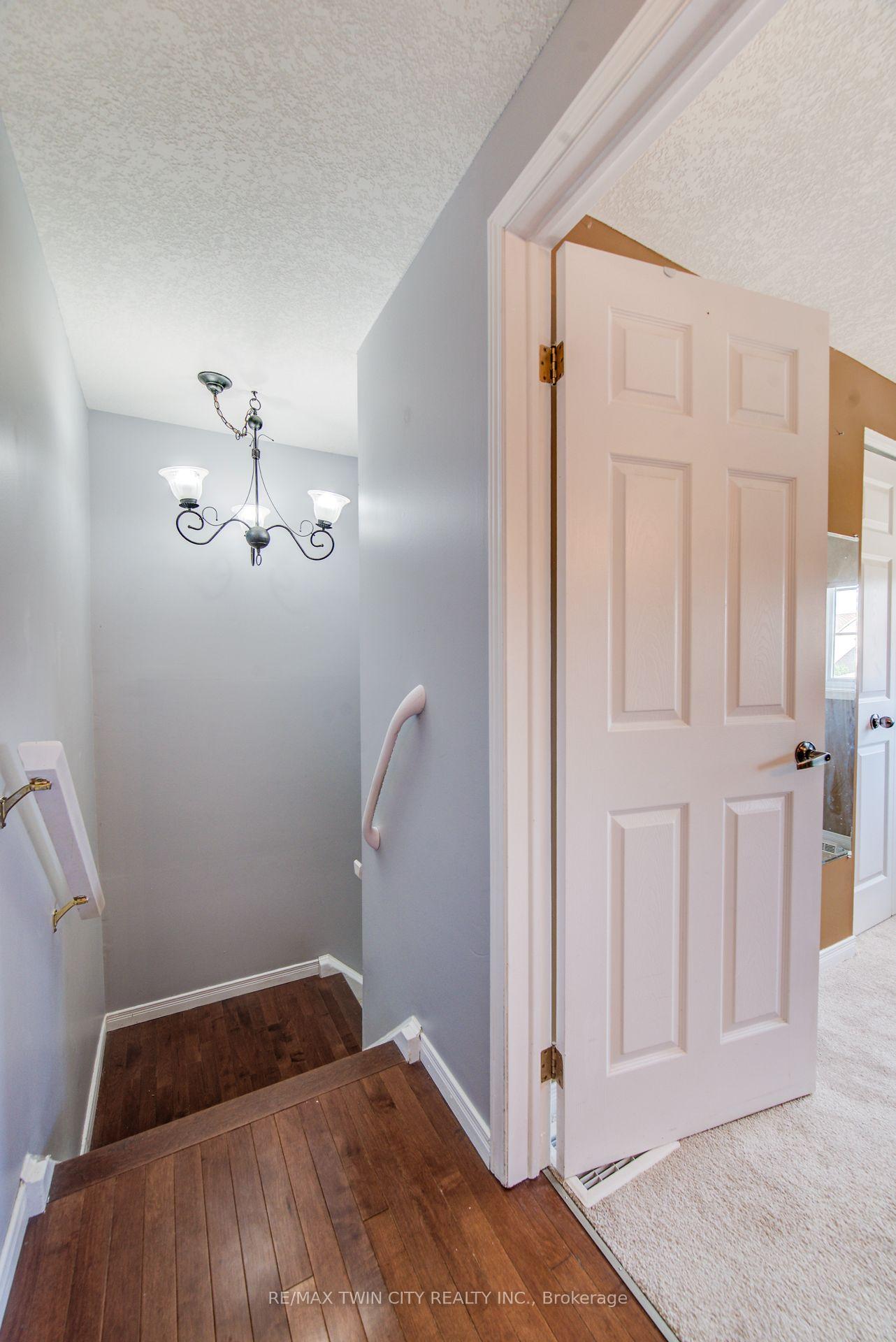 Photo 24 of 1089 Copper Leaf Crescent, Kitchener, Trussler — HOMEH