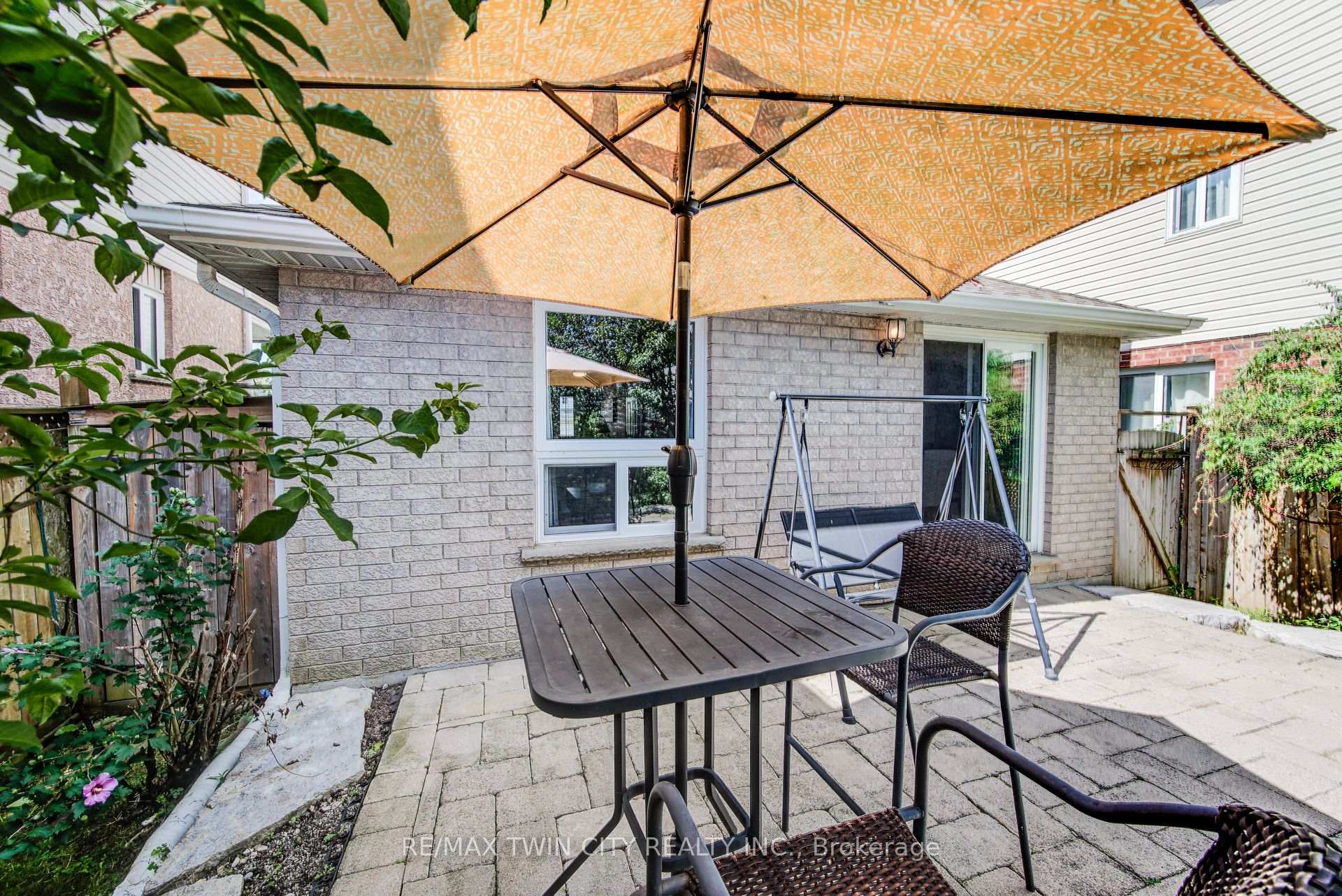Photo 33 of 1089 Copper Leaf Crescent, Kitchener, Trussler — HOMEH