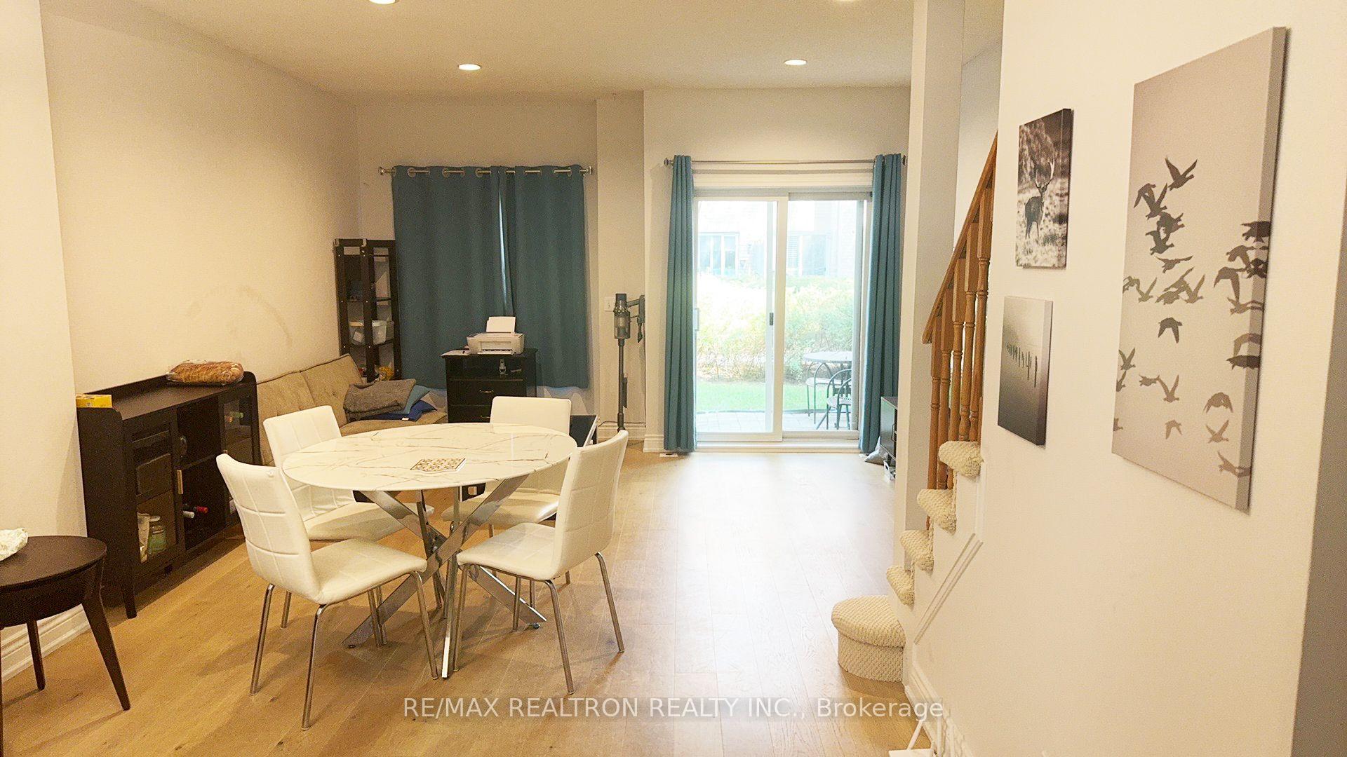 Photo 10 of Unit 13A, 1 Alpen Way, Markham, Unionville — HOMEH