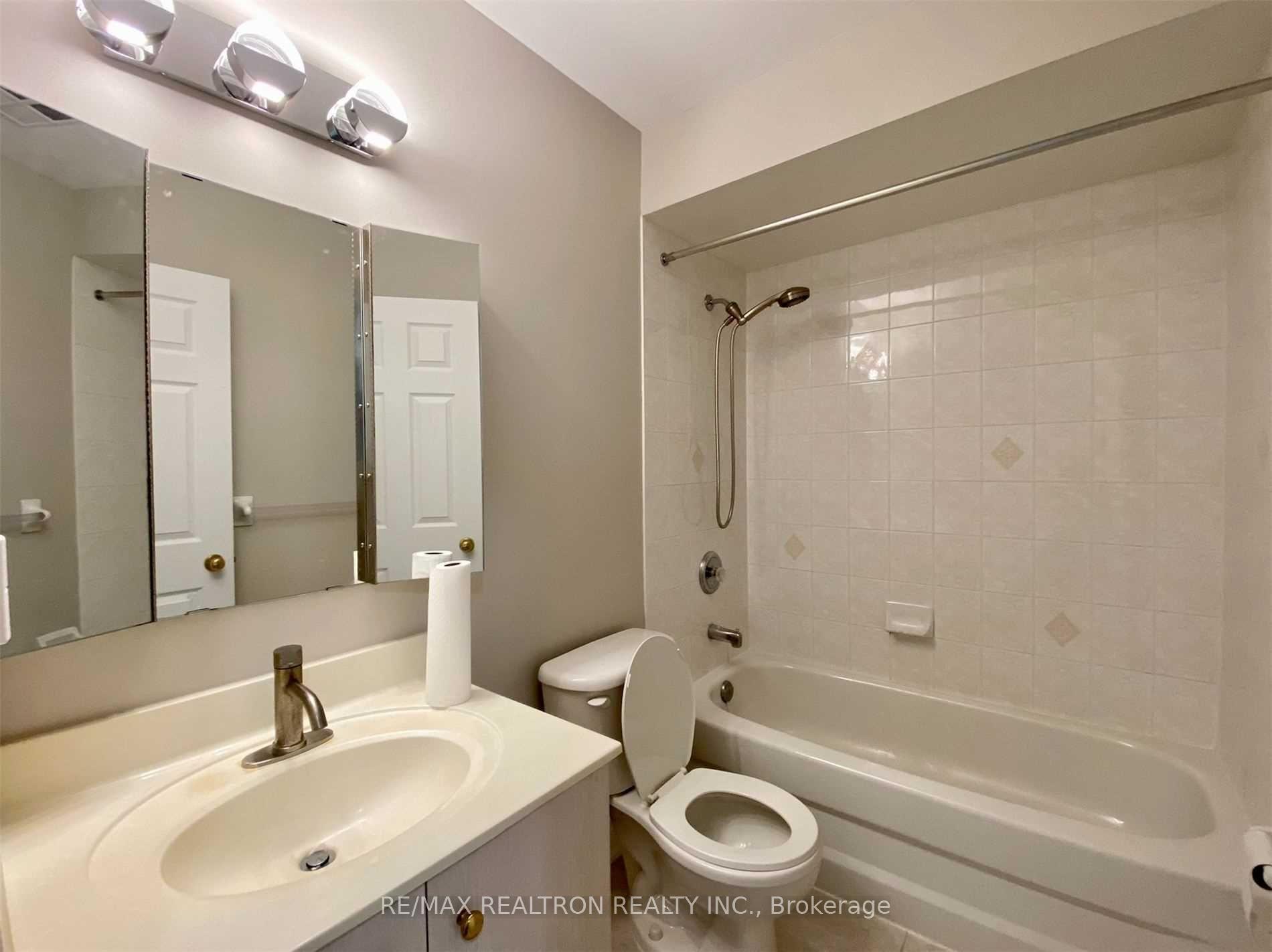 Photo 14 of Unit 13A, 1 Alpen Way, Markham, Unionville — HOMEH