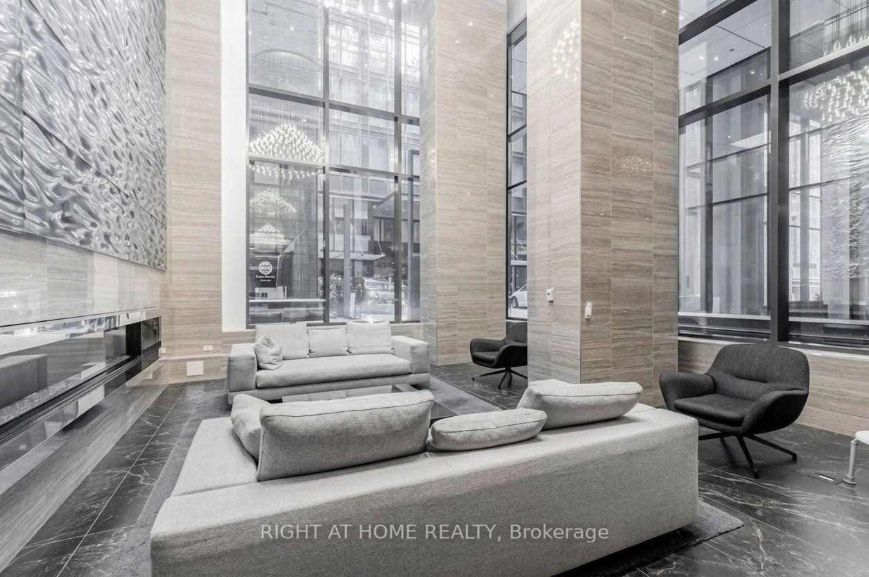 Photo 20 of Unit 1507, 115 Blue Jays Way, Toronto, Waterfront Communities — HOMEH