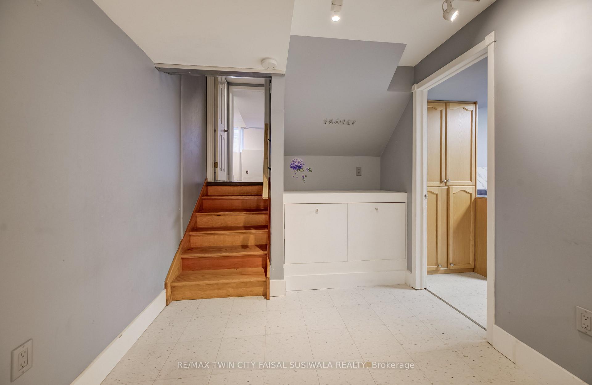 Photo 22 of 135 Brierdale Drive, Kitchener, Idlewood — HOMEH