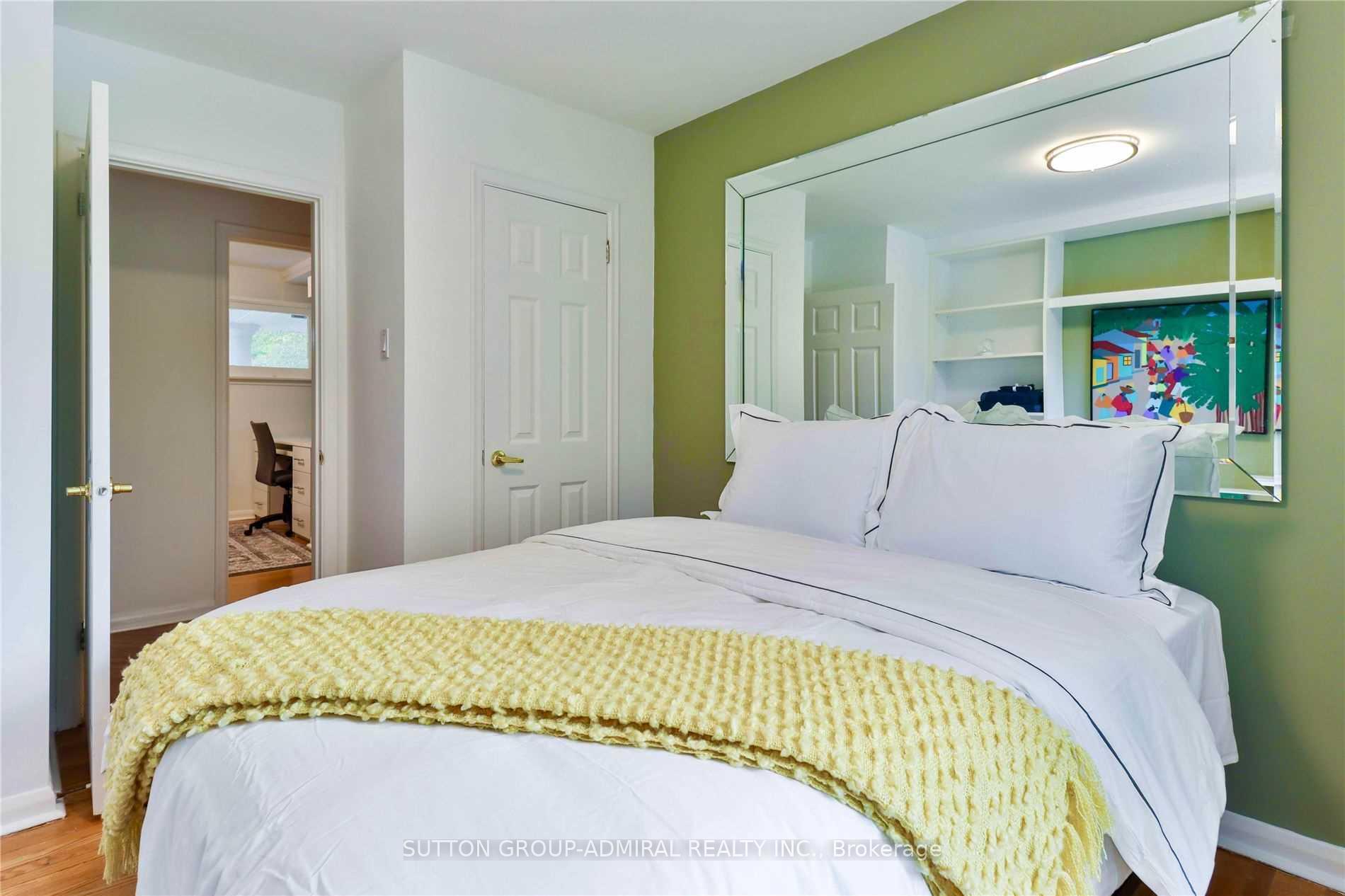 Photo 15 of 135 Elgin Street, Markham, Thornhill — HOMEH