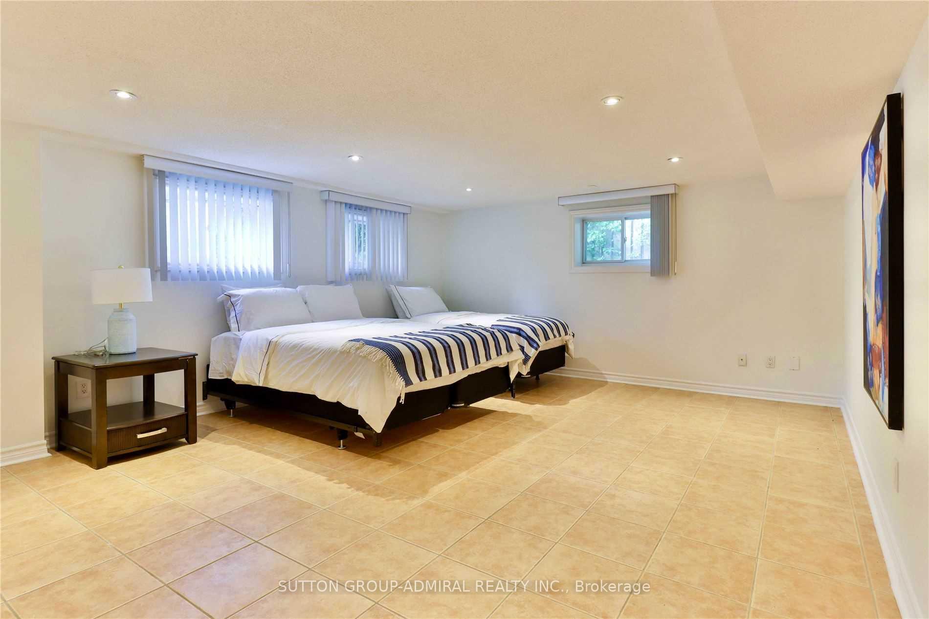 Photo 22 of 135 Elgin Street, Markham, Thornhill — HOMEH