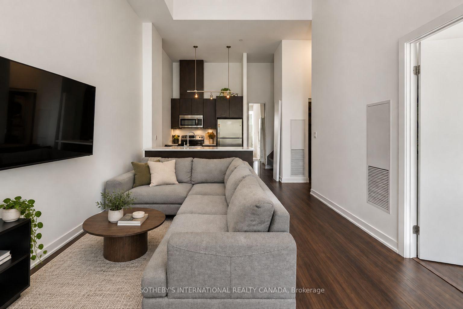Photo 3 of Unit TH7, 20 Bruyeres Mews, Toronto, Niagara — HOMEH