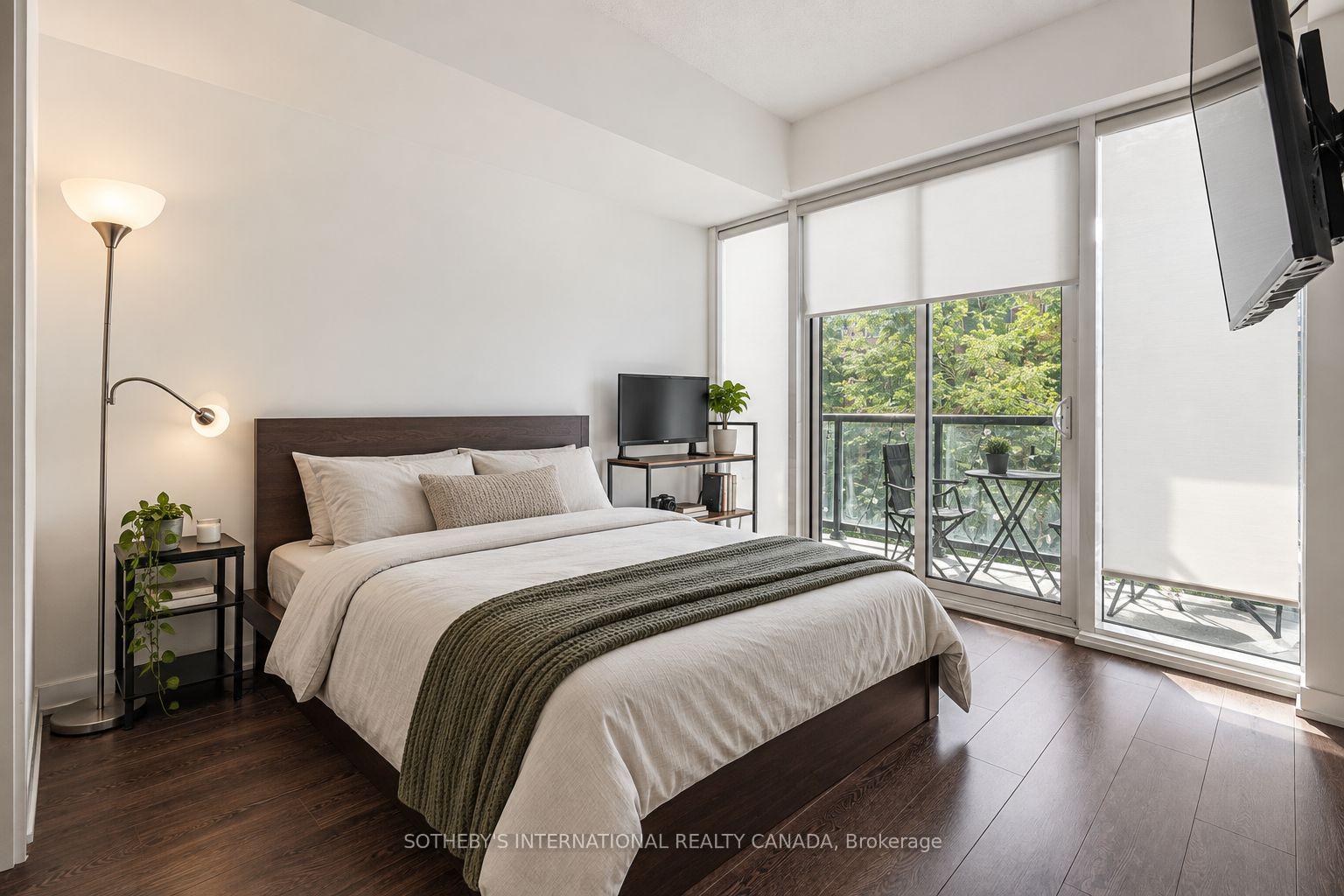 Photo 15 of Unit TH7, 20 Bruyeres Mews, Toronto, Niagara — HOMEH