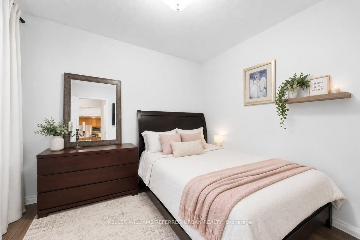 Photo 12 of Unit 347, 16B Elgin Street, Markham, Thornhill — HOMEH