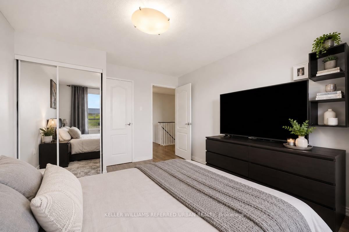 Photo 16 of Unit 347, 16B Elgin Street, Markham, Thornhill — HOMEH