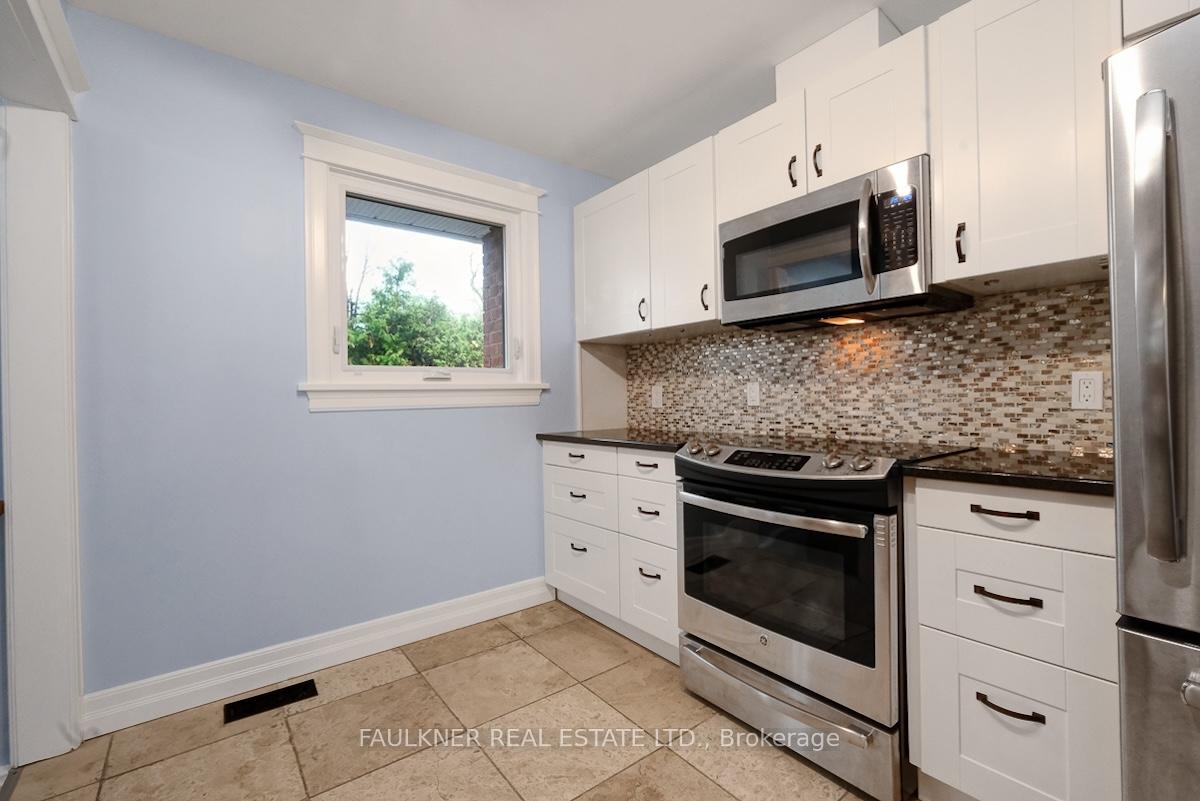 Photo 9 of 1304 Adirondack Drive, Ottawa, Kenson Park — HOMEH