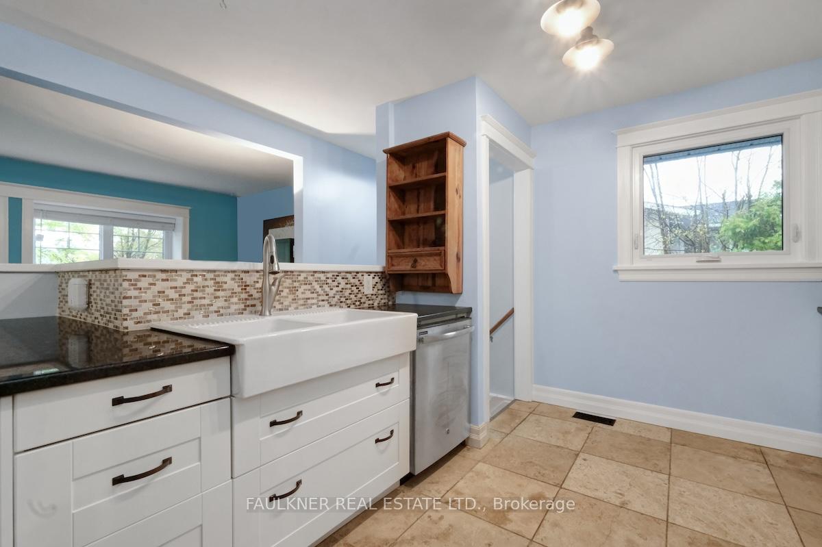 Photo 10 of 1304 Adirondack Drive, Ottawa, Kenson Park — HOMEH