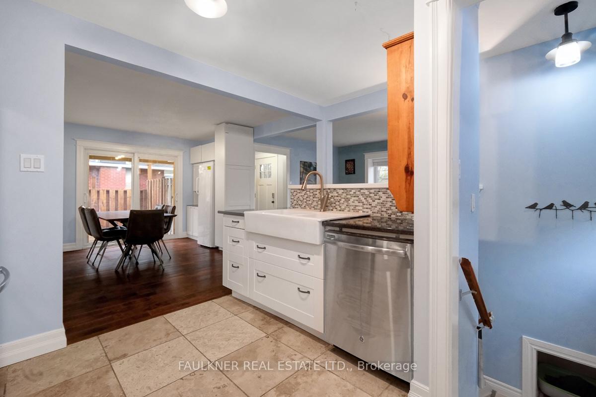 Photo 12 of 1304 Adirondack Drive, Ottawa, Kenson Park — HOMEH