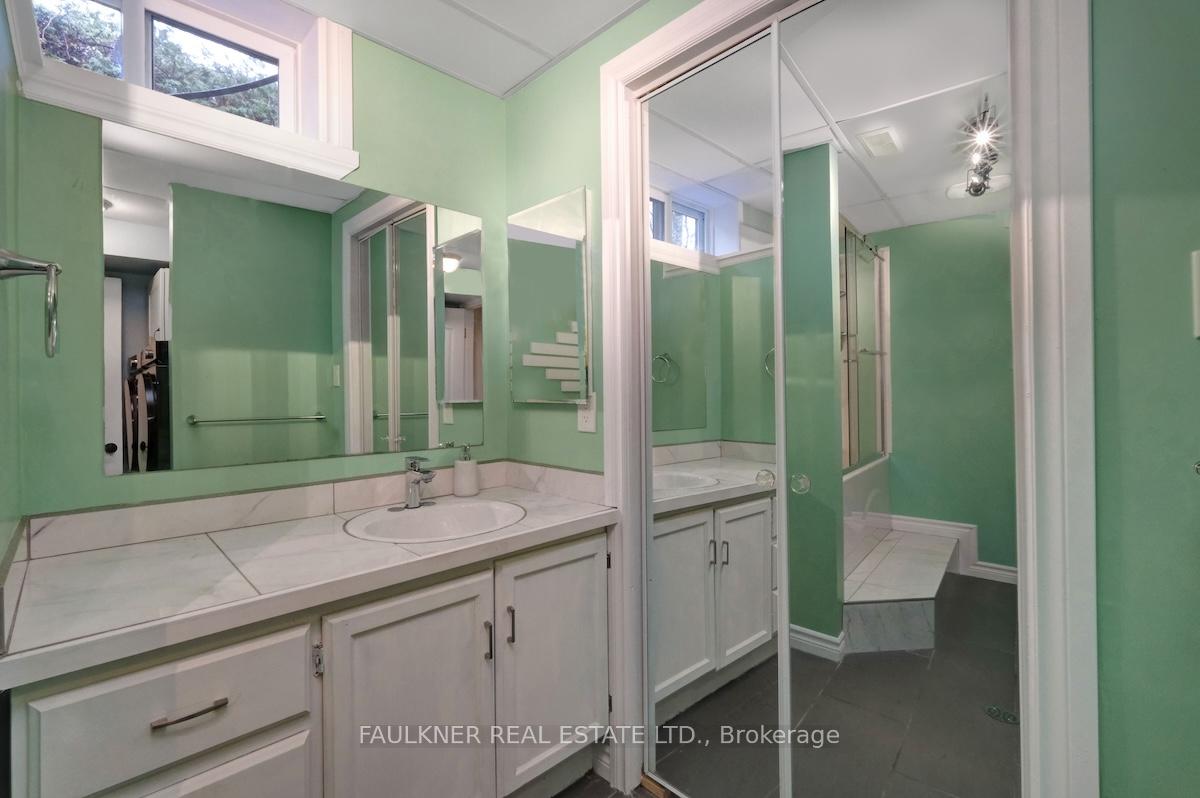 Photo 20 of 1304 Adirondack Drive, Ottawa, Kenson Park — HOMEH