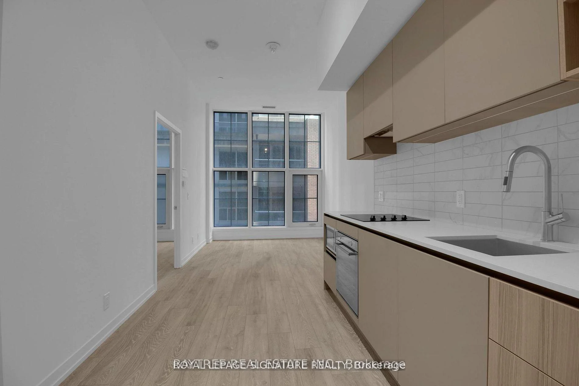 Photo 3 of Unit 702, 55 Mercer Street, Toronto, Waterfront Communities — HOMEH