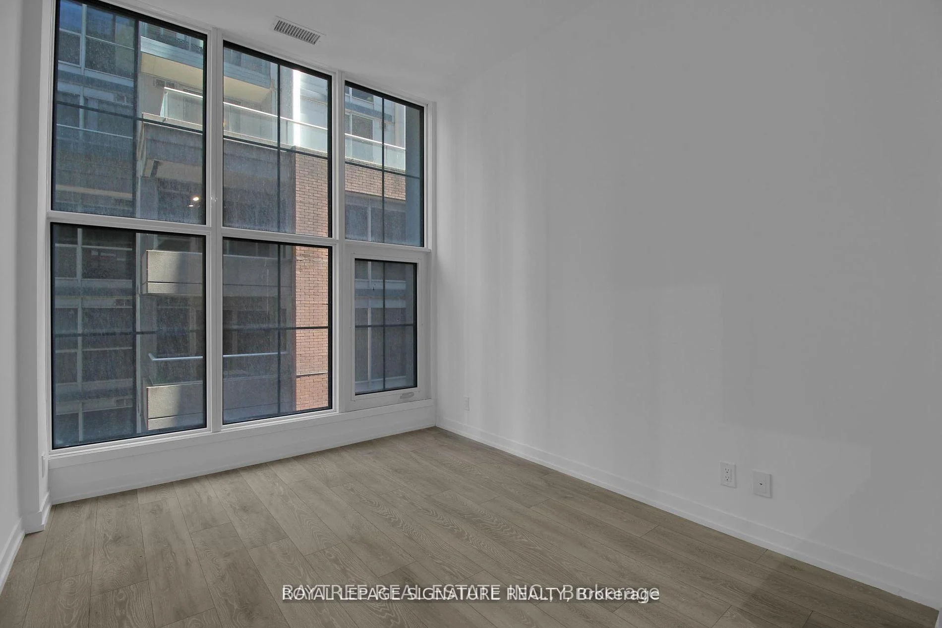 Photo 8 of Unit 702, 55 Mercer Street, Toronto, Waterfront Communities — HOMEH