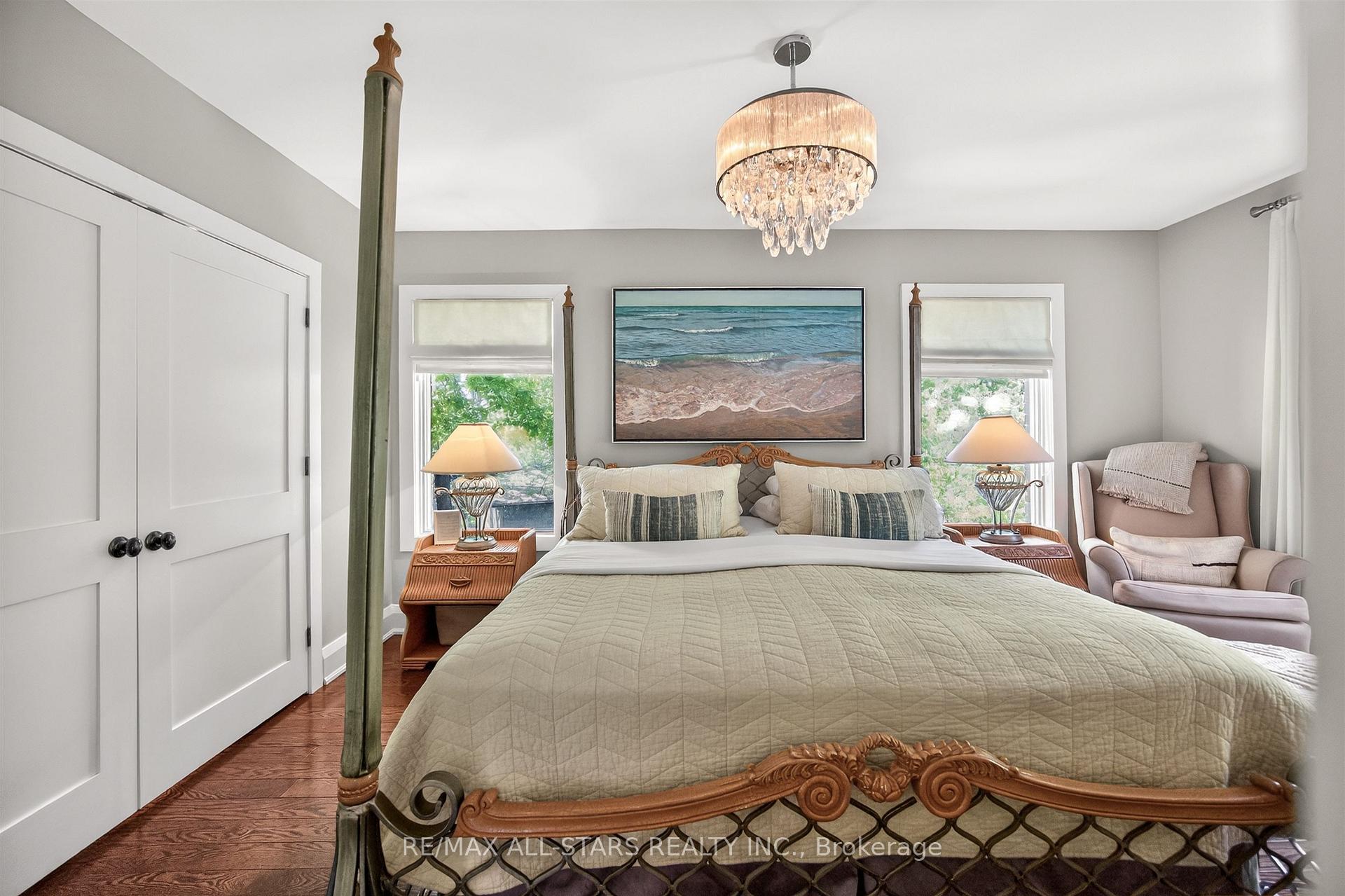 Photo 25 of 30 Edgewood Crescent, Toronto, Rosedale-Moore Park — HOMEH