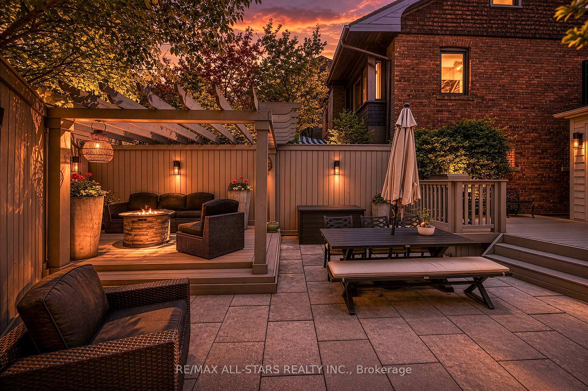 Photo 43 of 30 Edgewood Crescent, Toronto, Rosedale-Moore Park — HOMEH