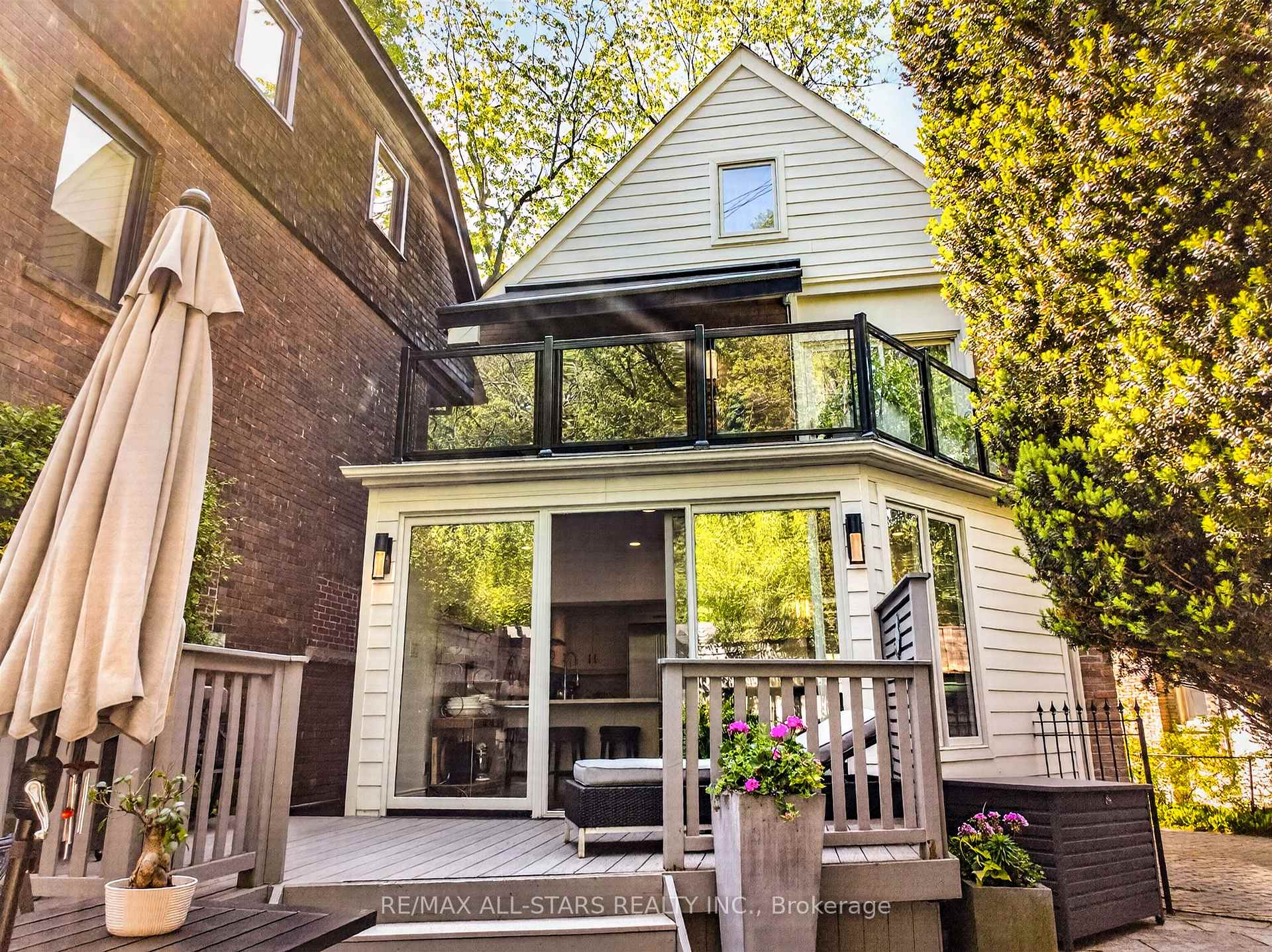 Photo 49 of 30 Edgewood Crescent, Toronto, Rosedale-Moore Park — HOMEH