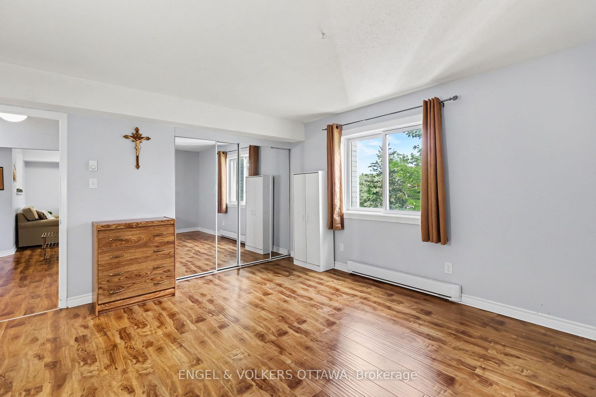 Photo 13 of Unit 319, 316 Lorry Greenberg Drive, Ottawa, Hunt Club Park/Greenboro — HOMEH