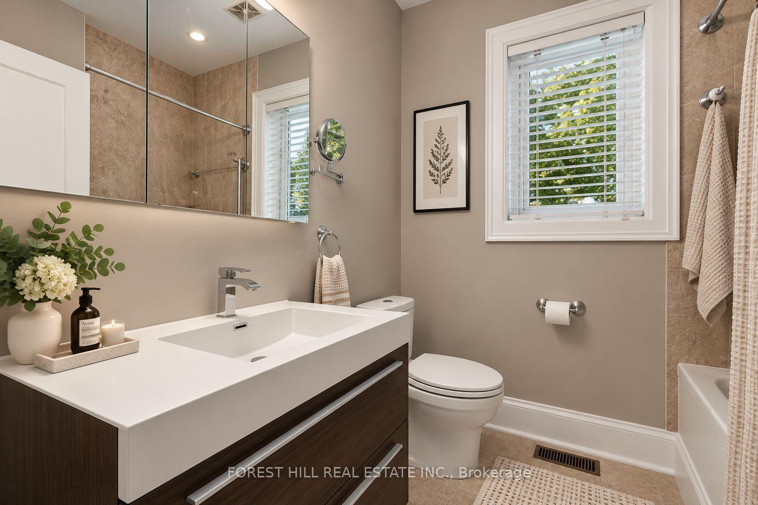Photo 35 of 112 Rose Park Drive, Toronto, Rosedale-Moore Park — HOMEH