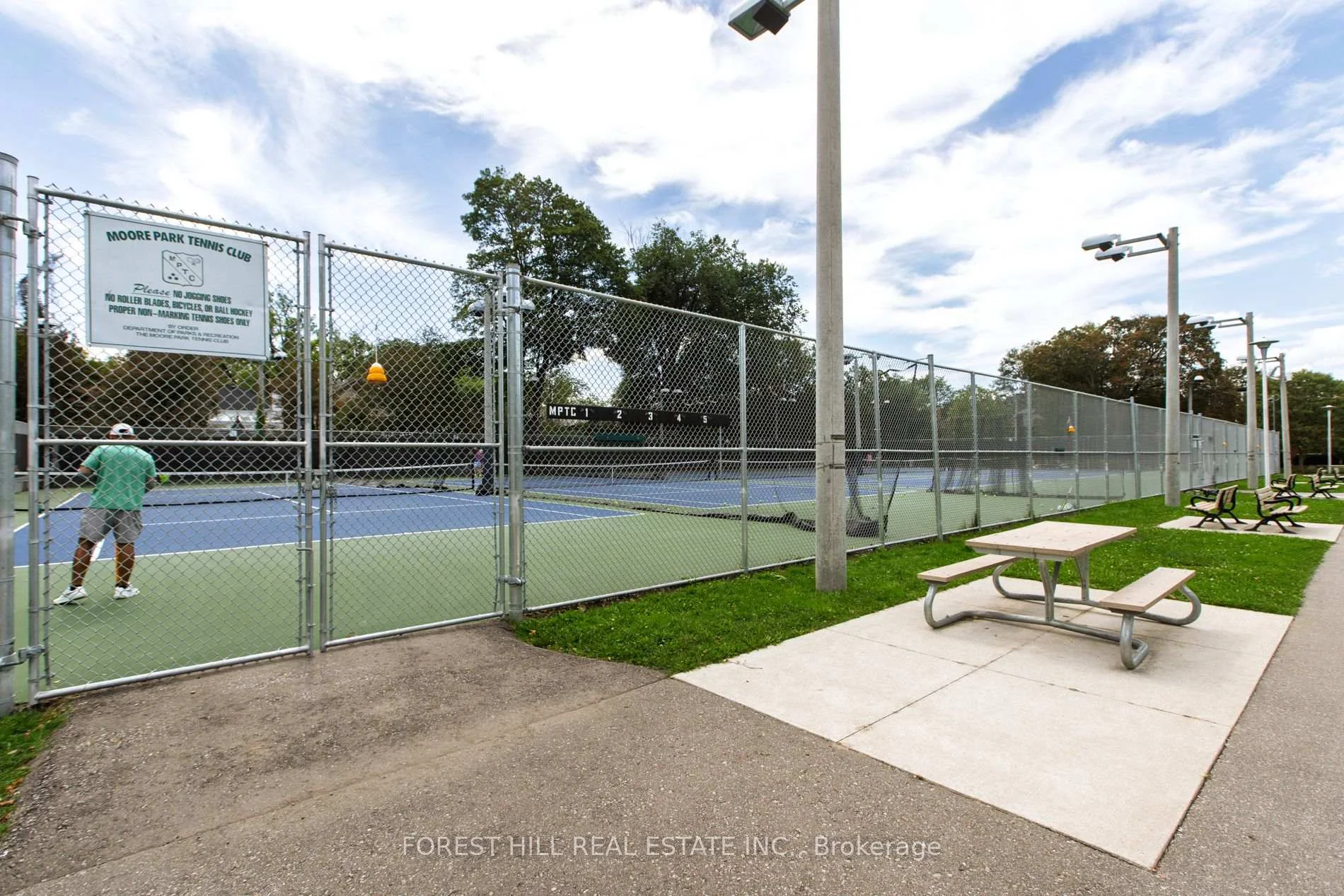 Photo 63 of 112 Rose Park Drive, Toronto, Rosedale-Moore Park — HOMEH