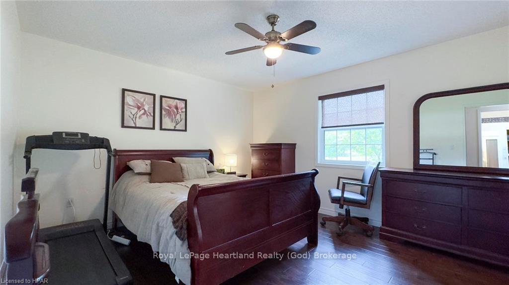Photo 2 of 81396 Champlain Boulevard, Cramahe, Colborne — HOMEH