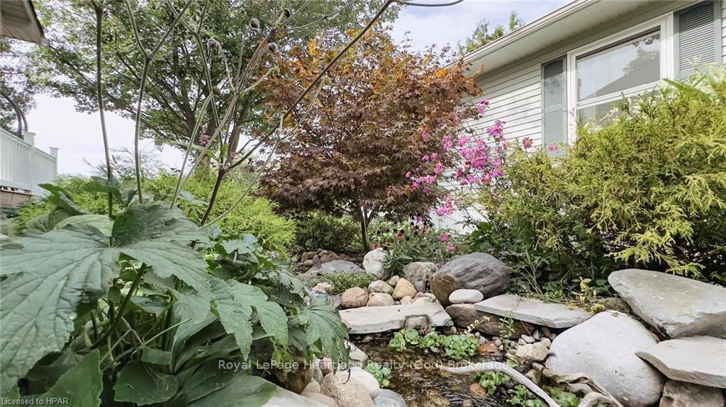 Photo 13 of 81396 Champlain Boulevard, Cramahe, Colborne — HOMEH