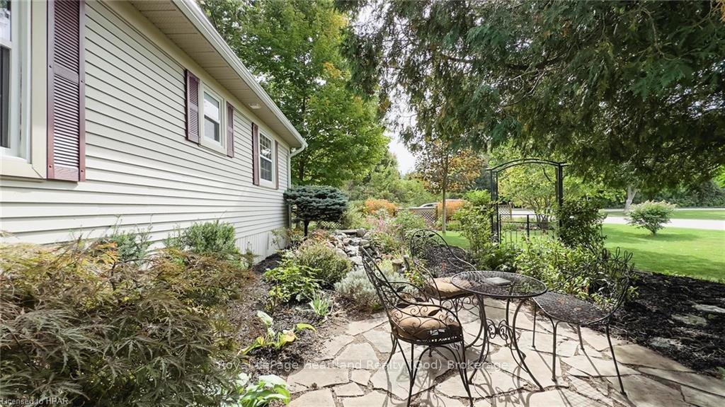 Photo 21 of 81396 Champlain Boulevard, Cramahe, Colborne — HOMEH