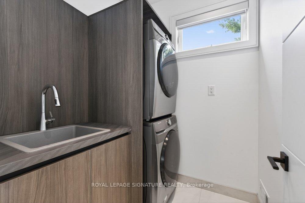 Photo 40 of 39 Derwyn Road, Toronto, East York — HOMEH