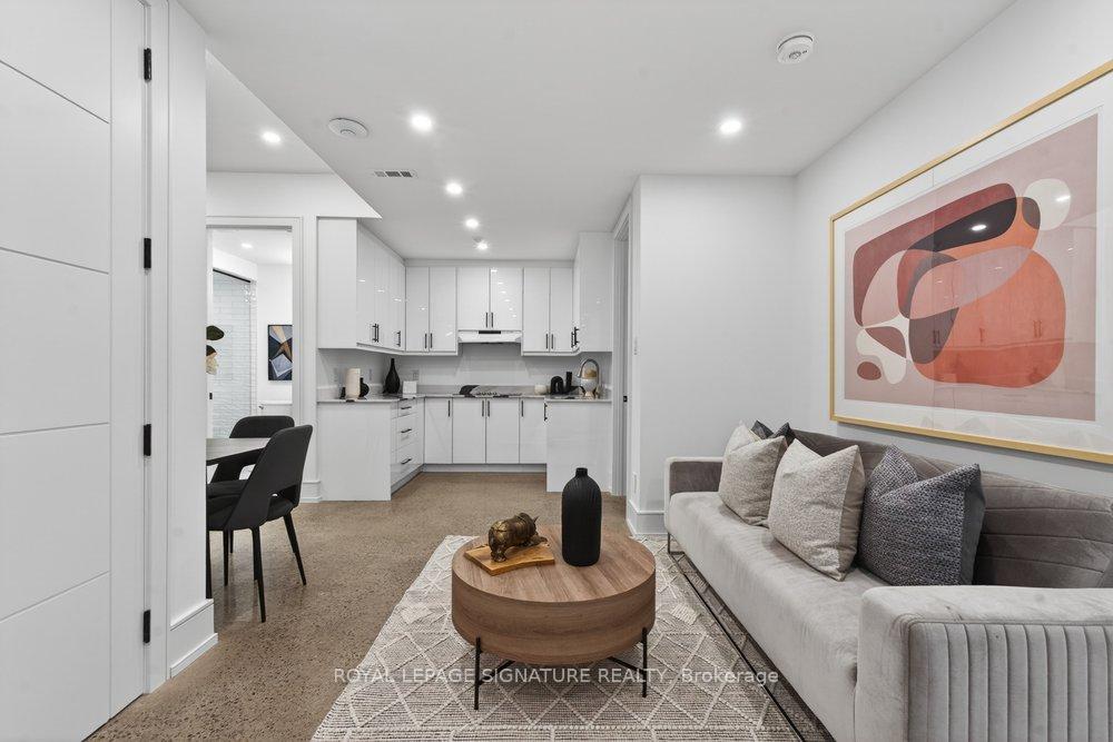 Photo 43 of 39 Derwyn Road, Toronto, East York — HOMEH
