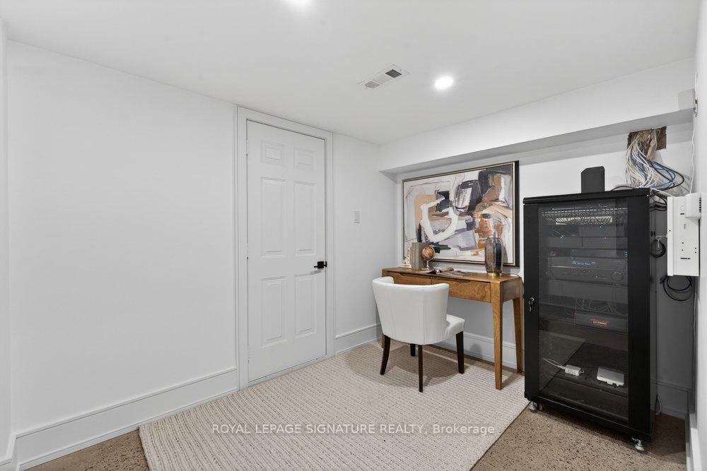 Photo 47 of 39 Derwyn Road, Toronto, East York — HOMEH