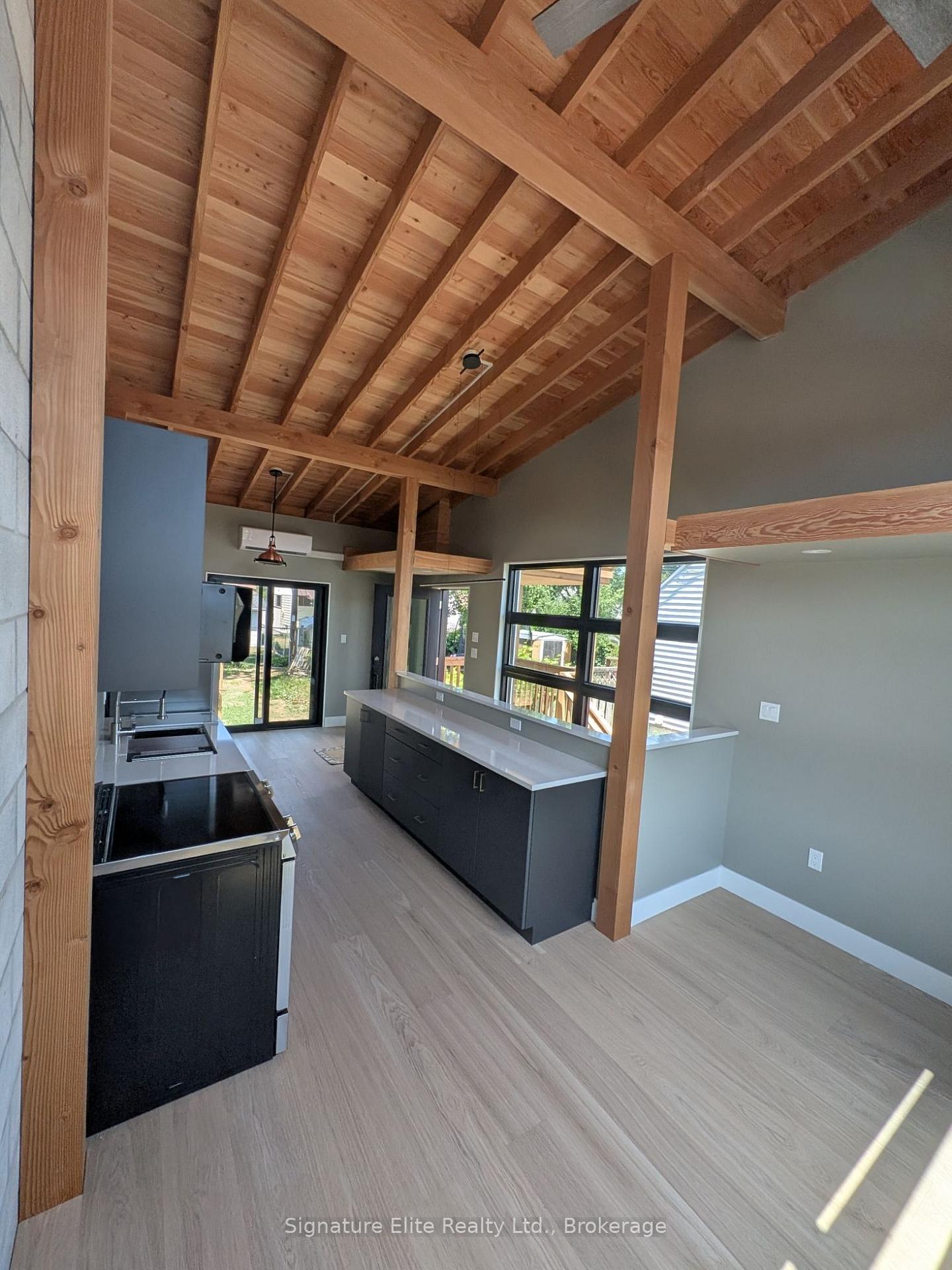 Photo 14 of 668 Gillespie Avenue, Peterborough, Otonabee Ward 1 — HOMEH