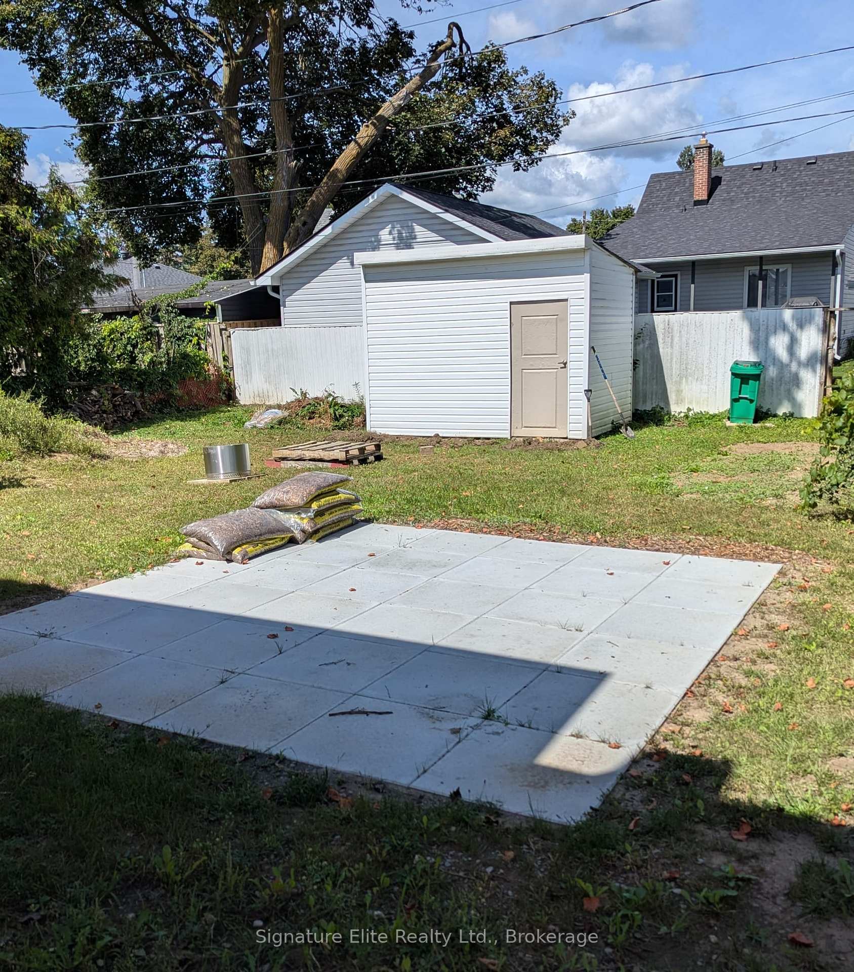 Photo 17 of 668 Gillespie Avenue, Peterborough, Otonabee Ward 1 — HOMEH