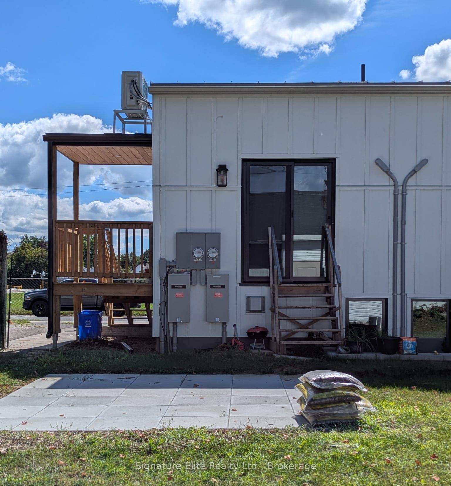 Photo 18 of 668 Gillespie Avenue, Peterborough, Otonabee Ward 1 — HOMEH