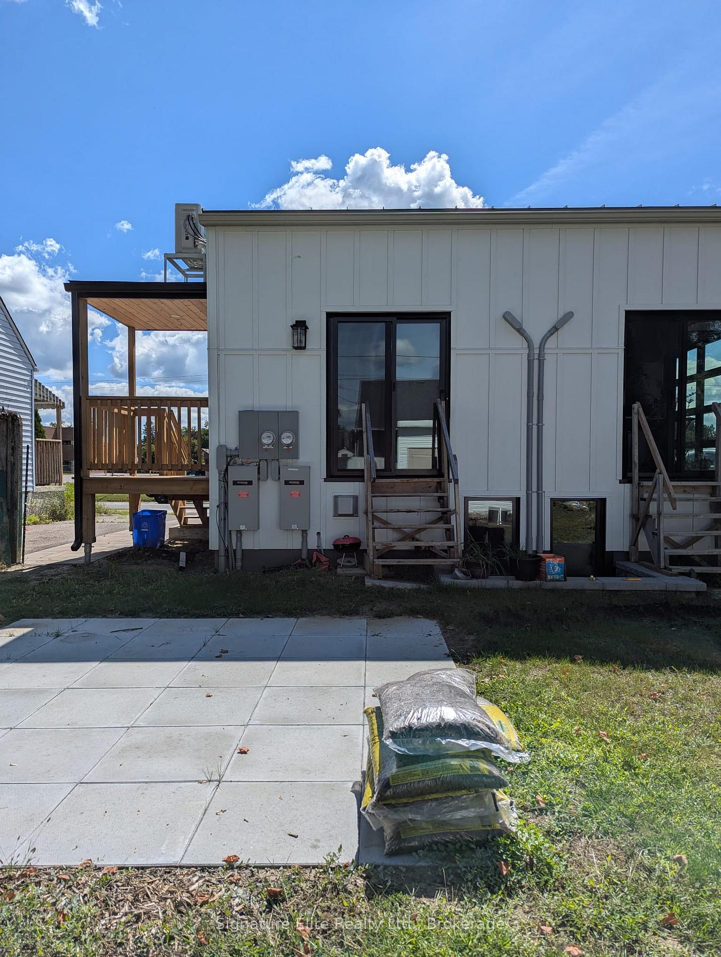 Photo 19 of 668 Gillespie Avenue, Peterborough, Otonabee Ward 1 — HOMEH