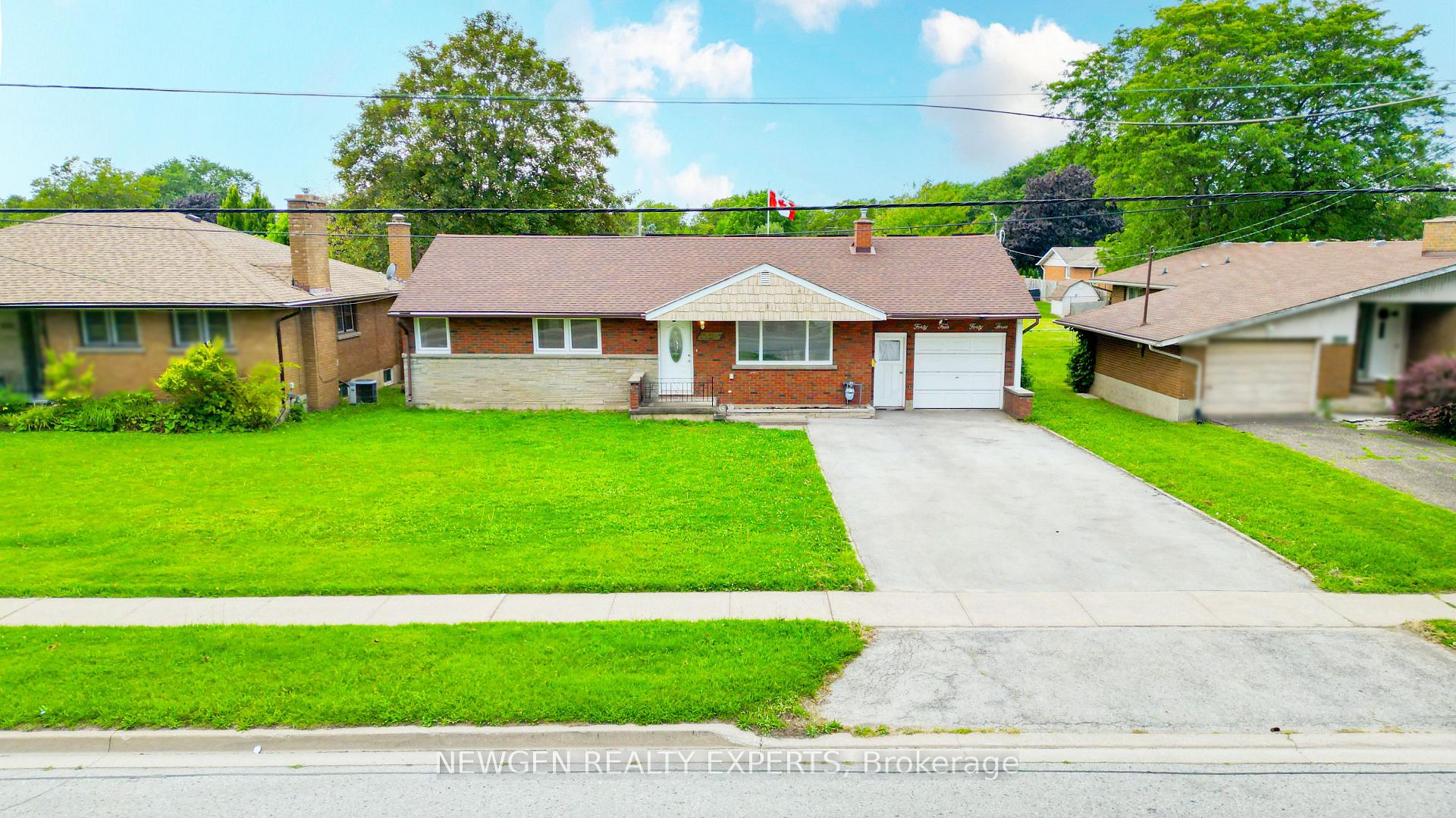 Photo of 4443 Dorchester Road
