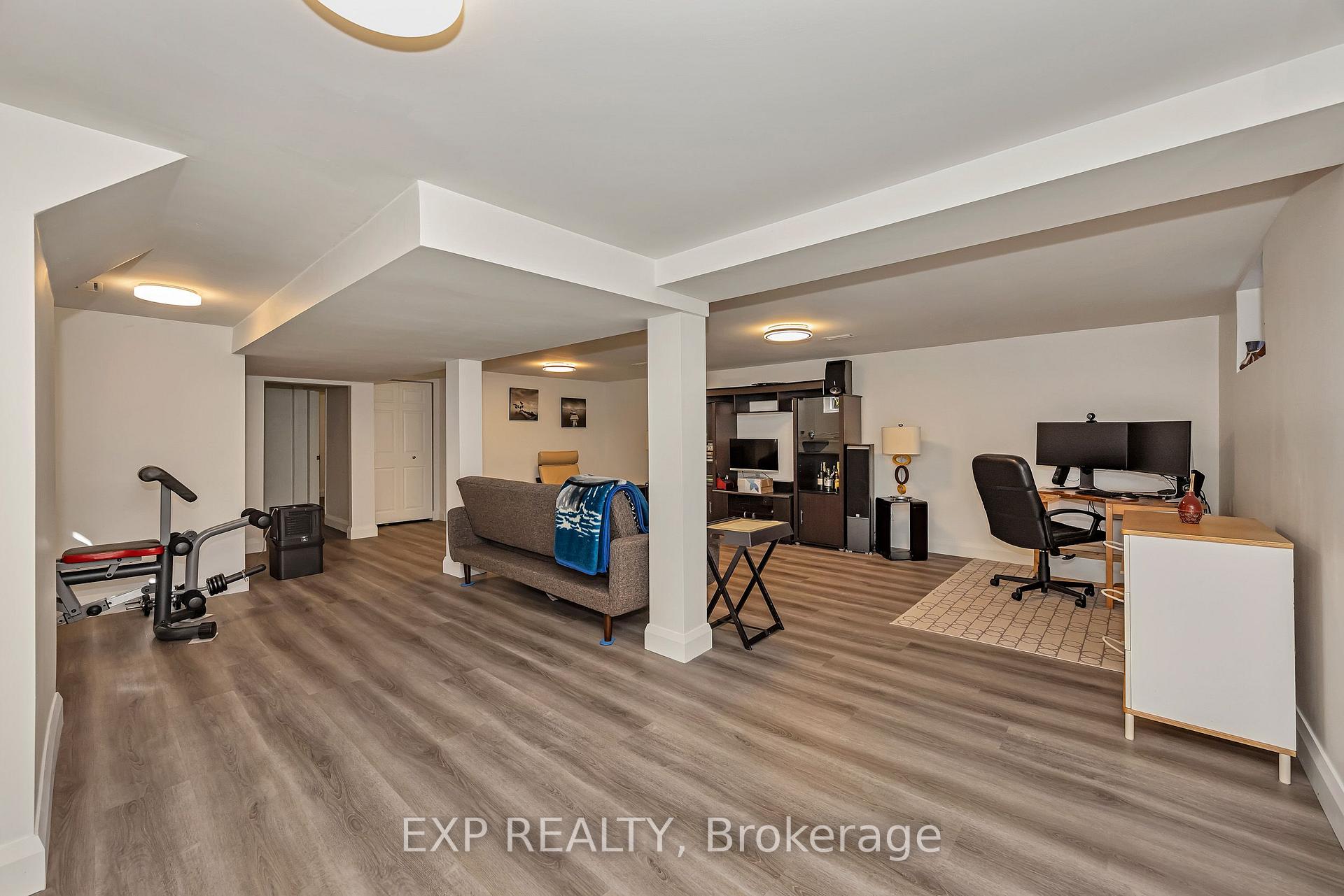 Photo 21 of 1190 Parkway Drive, Ottawa, Parkway Park — HOMEH