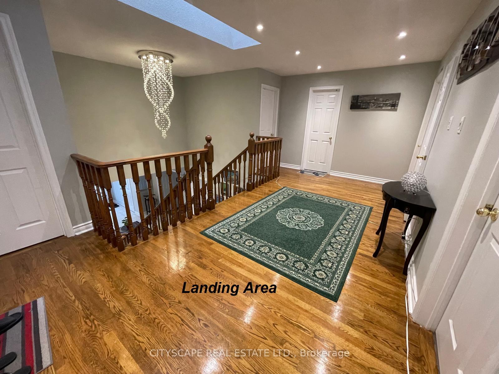 Photo 16 of 3 Leah Crescent, Ajax, Central West — HOMEH
