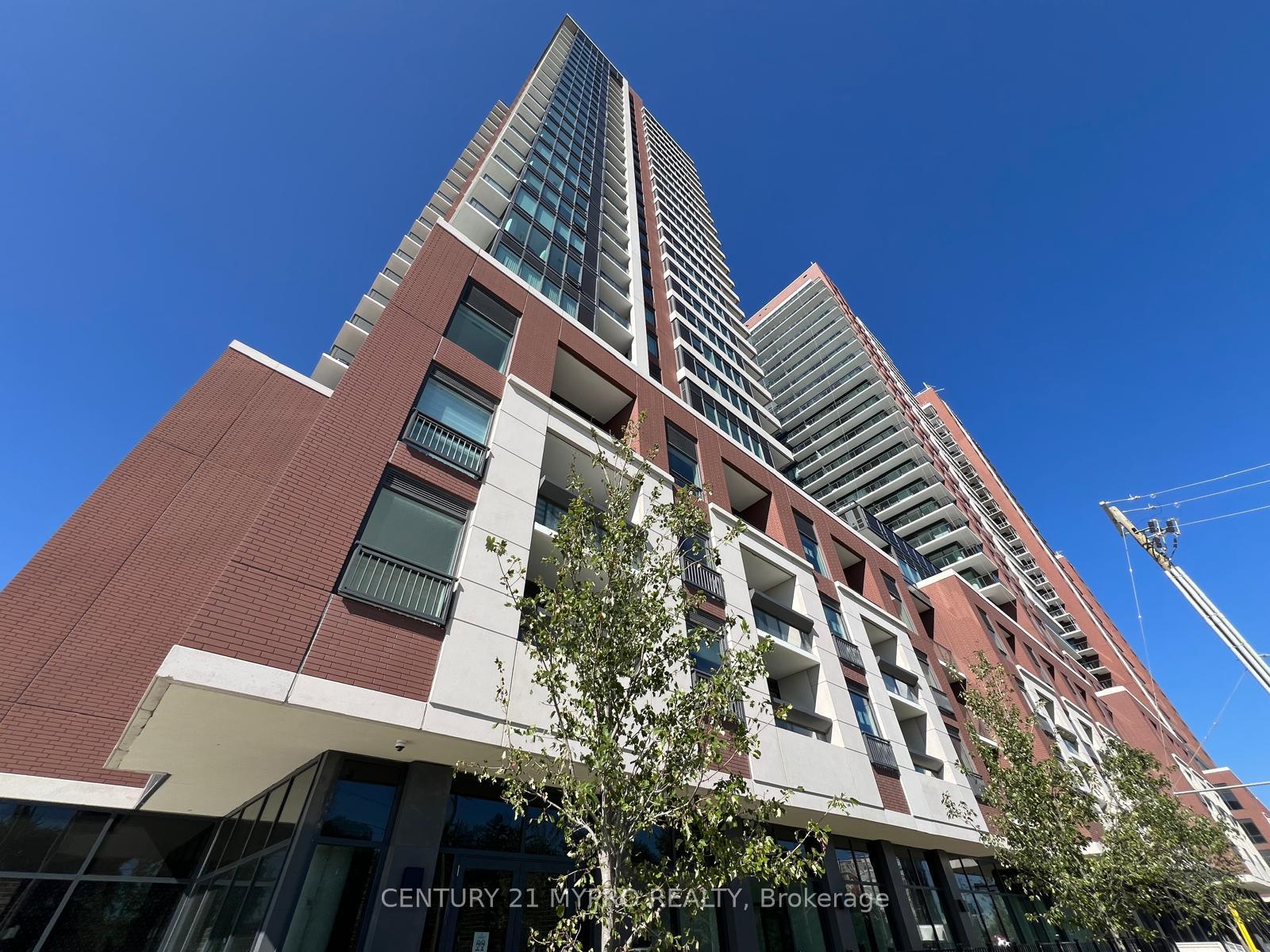 Front of Unit 2003, 4010 Eglinton Avenue W