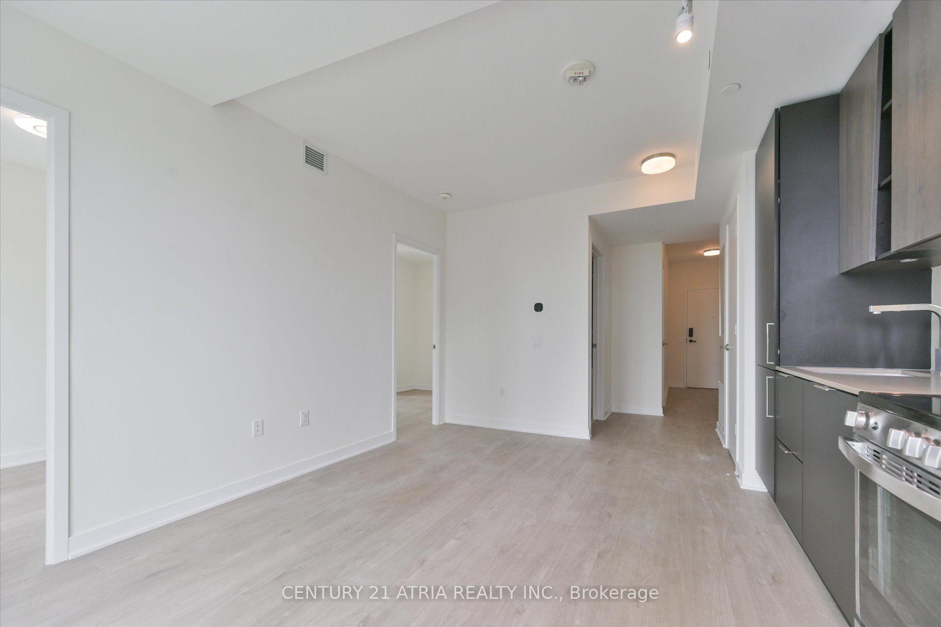 Photo 41 of Unit 1609, 3900 Confederation Parkway, Mississauga, City Centre — HOMEH