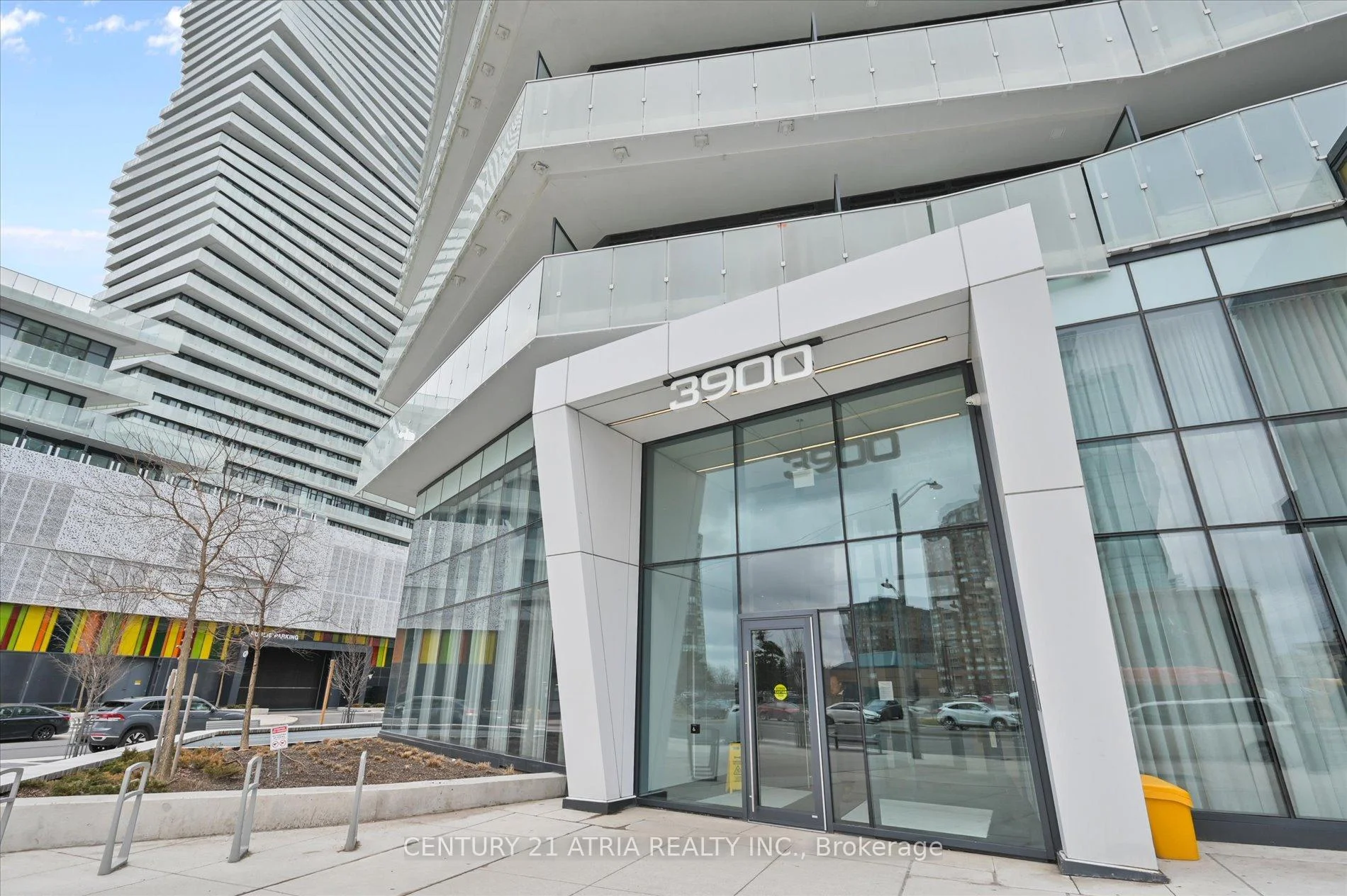 Photo 3 of Unit 1609, 3900 Confederation Parkway, Mississauga, City Centre — HOMEH