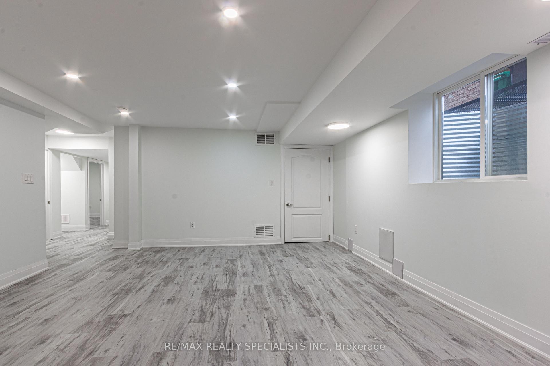 Photo 13 of Unit Lower, 5446 Tasha Drive, Mississauga, Churchill Meadows — HOMEH