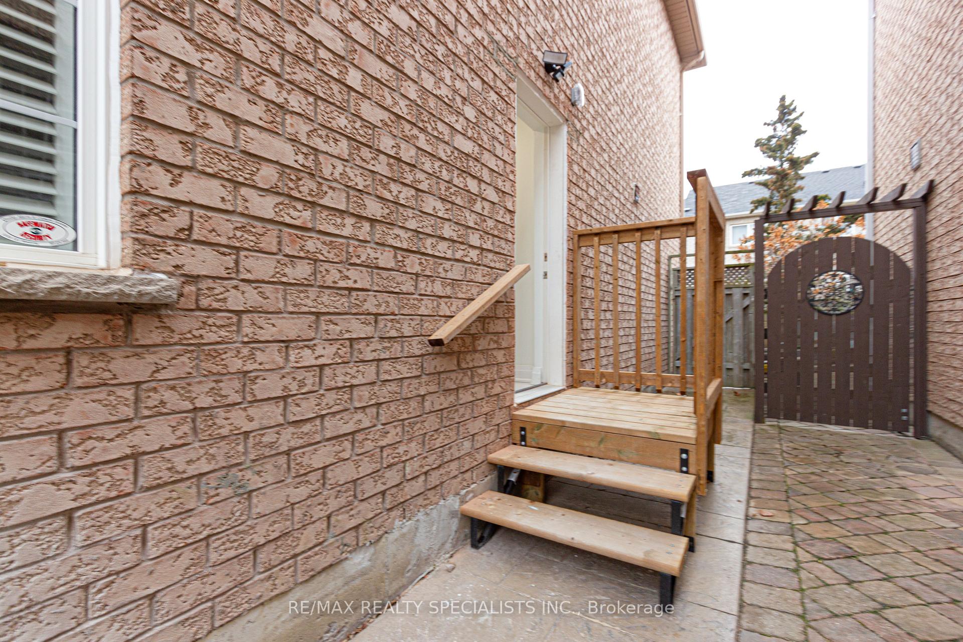 Photo 24 of Unit Lower, 5446 Tasha Drive, Mississauga, Churchill Meadows — HOMEH