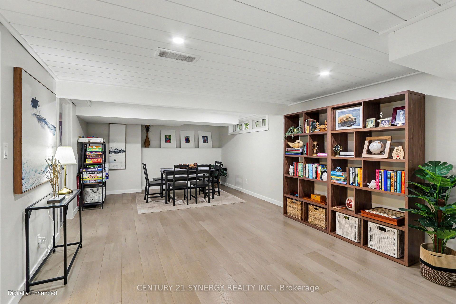 Photo 20 of 16 Lentini Way, Ottawa, Meadowlands/St. Claire Gardens — HOMEH