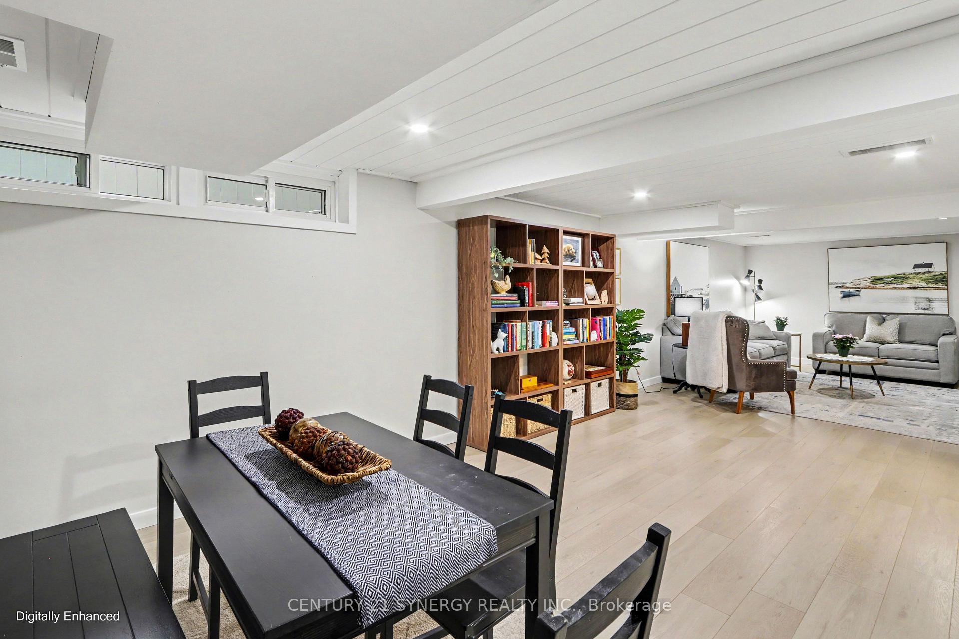 Photo 21 of 16 Lentini Way, Ottawa, Meadowlands/St. Claire Gardens — HOMEH