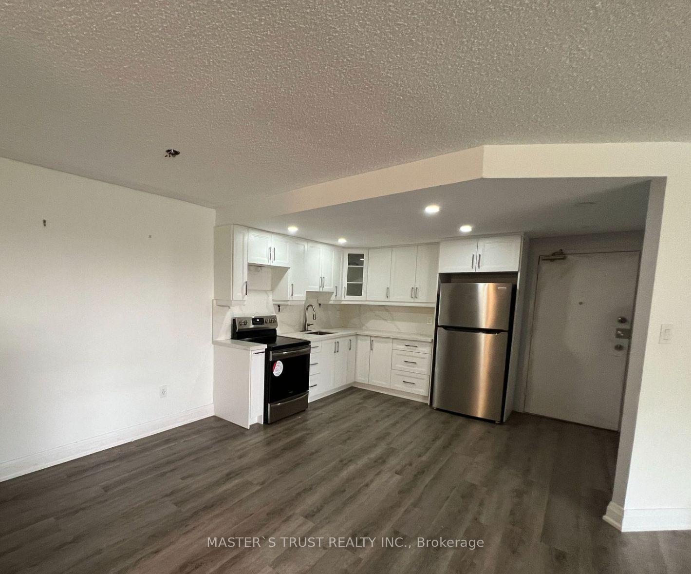 Photo 4 of Unit 201, 330 Dixon Road E, Etobicoke, Kingsview Village-The Westway — HOMEH