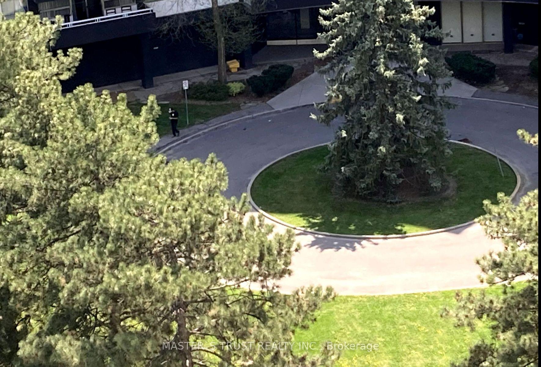 Photo 10 of Unit 201, 330 Dixon Road E, Etobicoke, Kingsview Village-The Westway — HOMEH