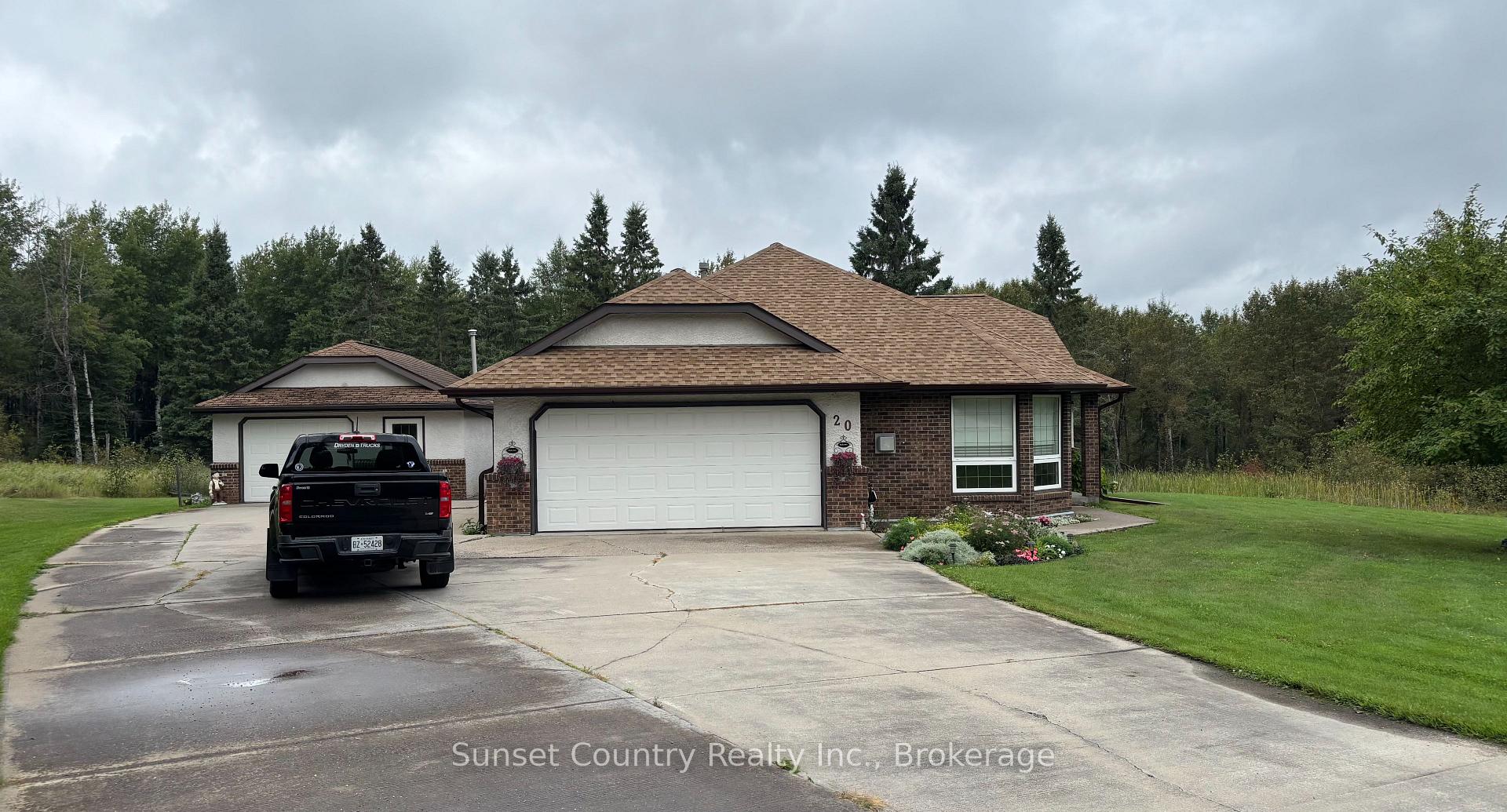 Photo 18 of 20 Deer Trail Drive, Dryden, Barclay — HOMEH