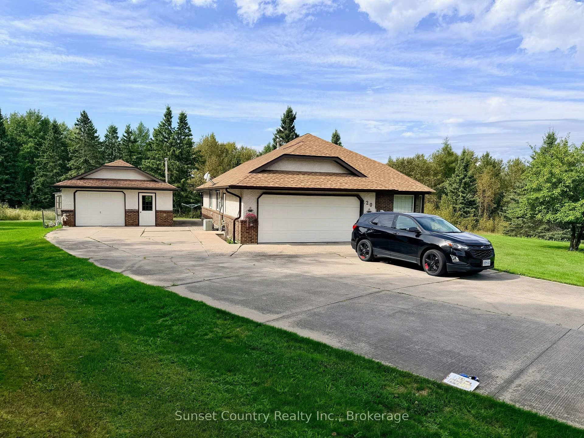 Photo 2 of 20 Deer Trail Drive, Dryden, Barclay — HOMEH