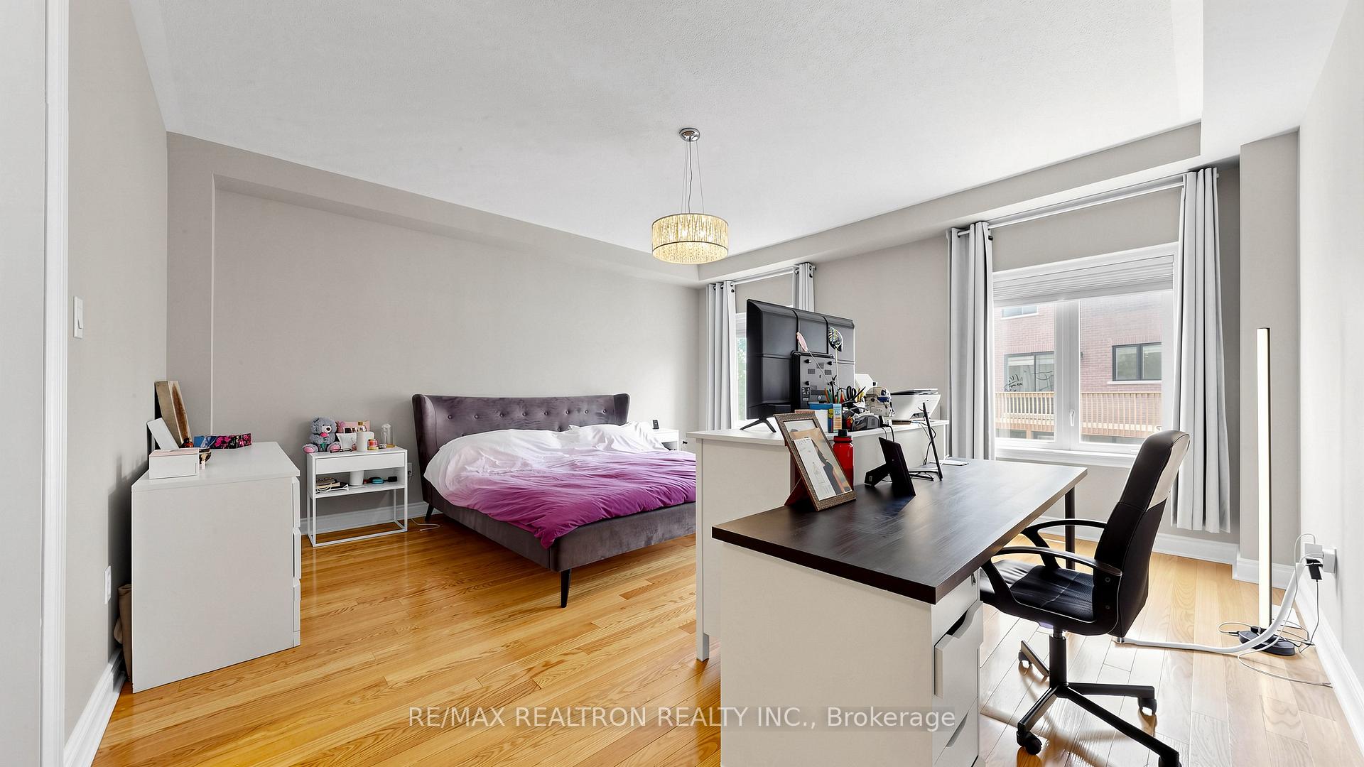 Photo 28 of 55 Bristlewood Crescent, Vaughan, Patterson — HOMEH