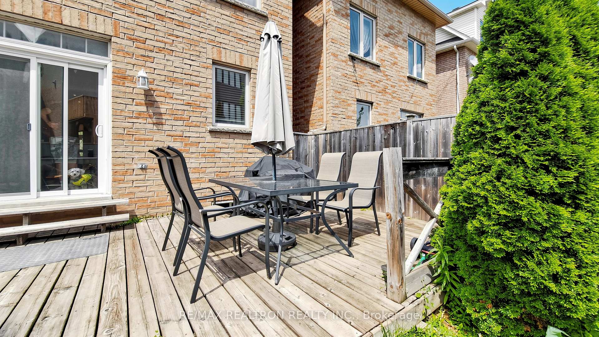 Photo 40 of 55 Bristlewood Crescent, Vaughan, Patterson — HOMEH